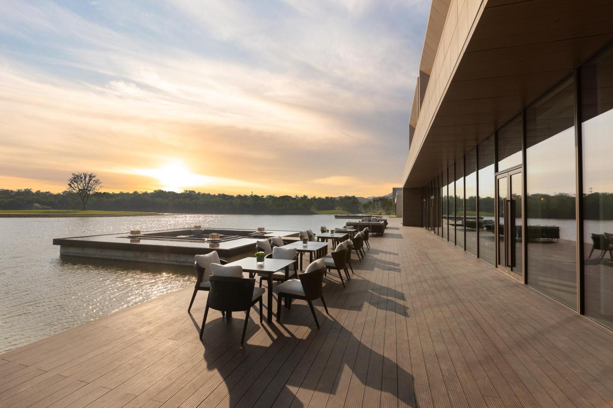 Hotel Indigo Beidaihe Циньхуандао Экстерьер фото